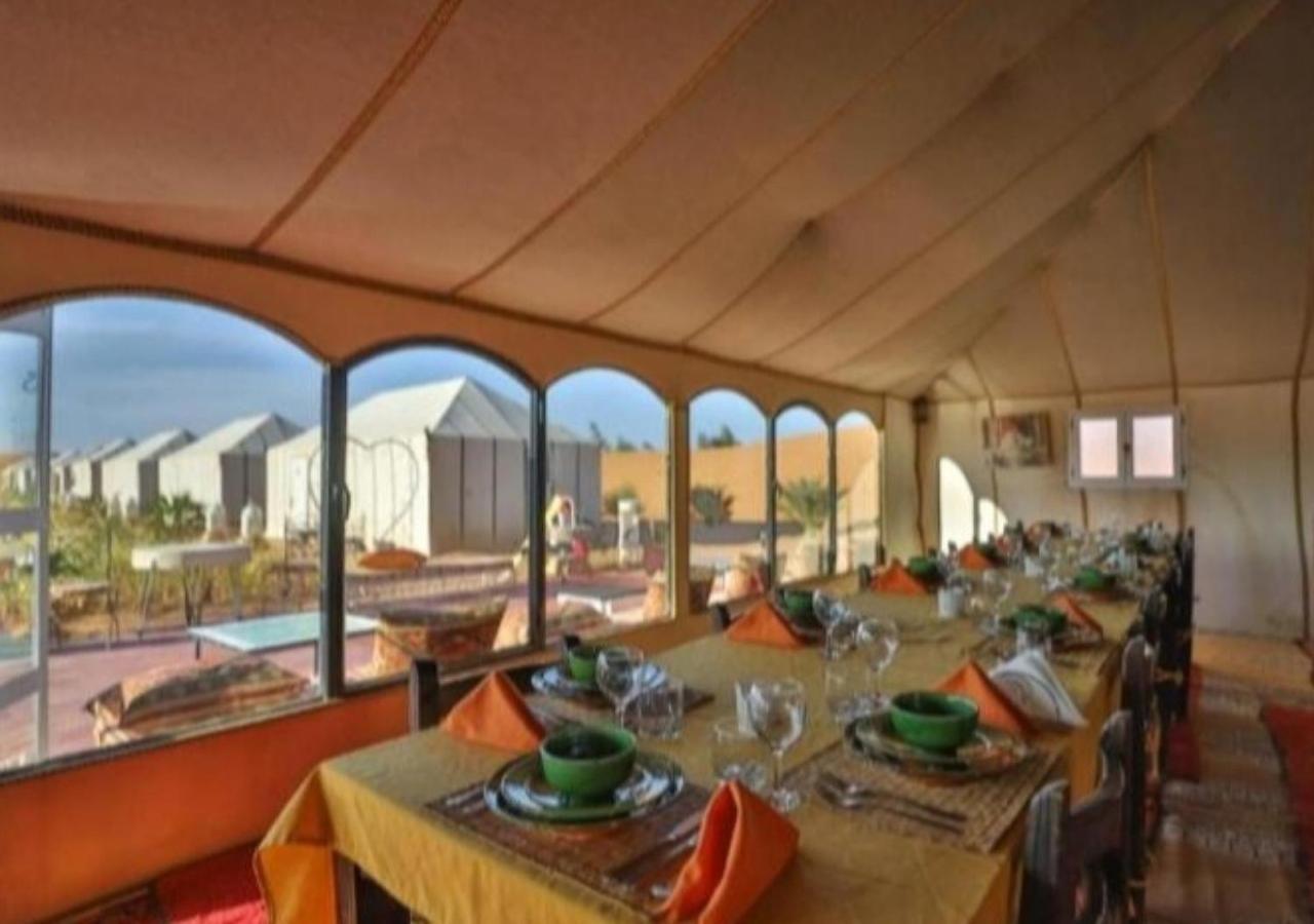Fantastic Luxury Camp Hotel Merzouga Buitenkant foto
