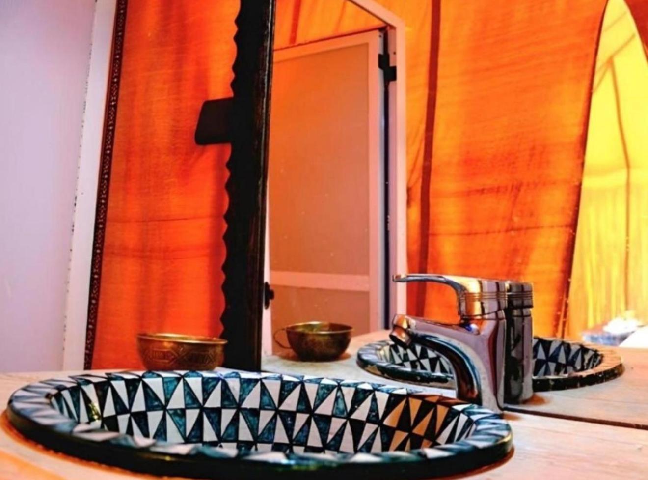 Fantastic Luxury Camp Hotel Merzouga Buitenkant foto