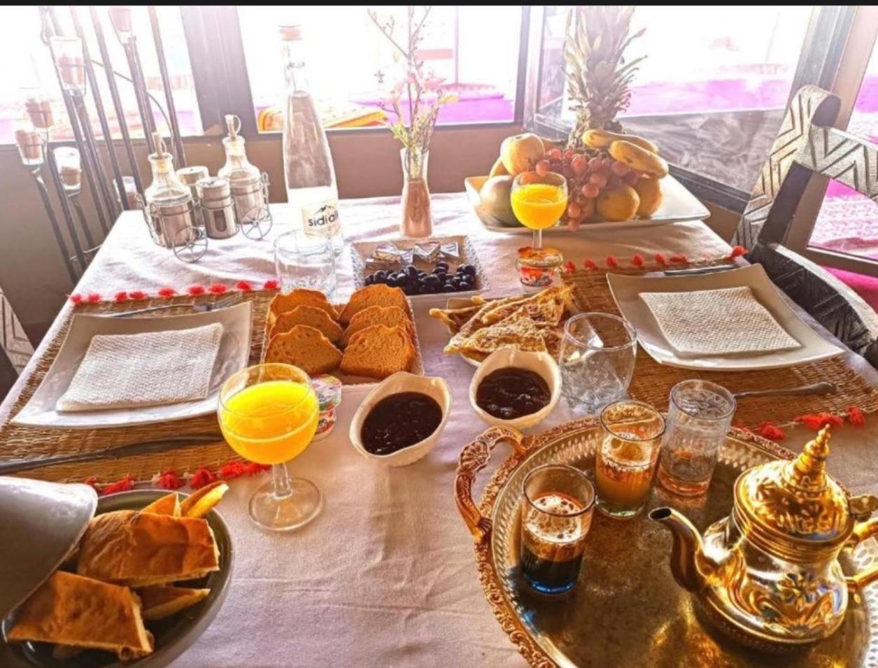 Fantastic Luxury Camp Hotel Merzouga Buitenkant foto